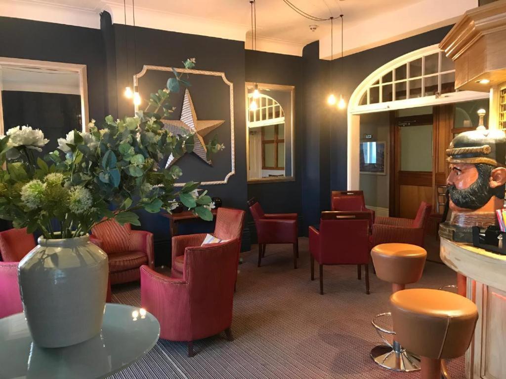 伊斯特布恩 Oyo West Rocks Townhouse酒店 外观 照片